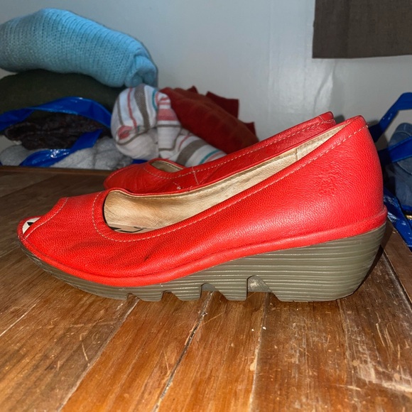 Fly London Red Wedge Shoes with Chunky Heel Staple Eclectic Bold Gently Used - Picture 2 of 14